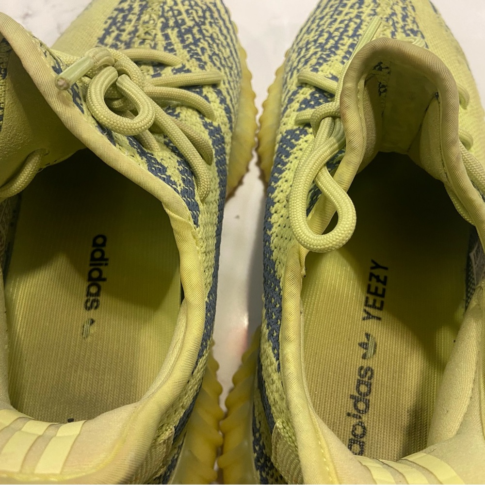 adidas Yeezy Boost 350 V2 frozen yellow - Picture 5 of 6